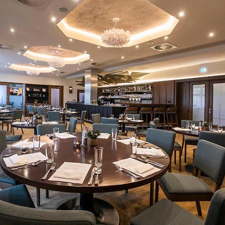 Hotel Studanka 리흐노프 나드 크네즈노우 외부 사진